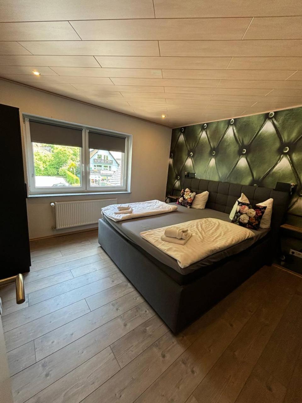 Aparthotel Harlekin วิลลิงเงิน ภายนอก รูปภาพ